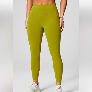 Fabletics Powerhold 7/8 leggings
